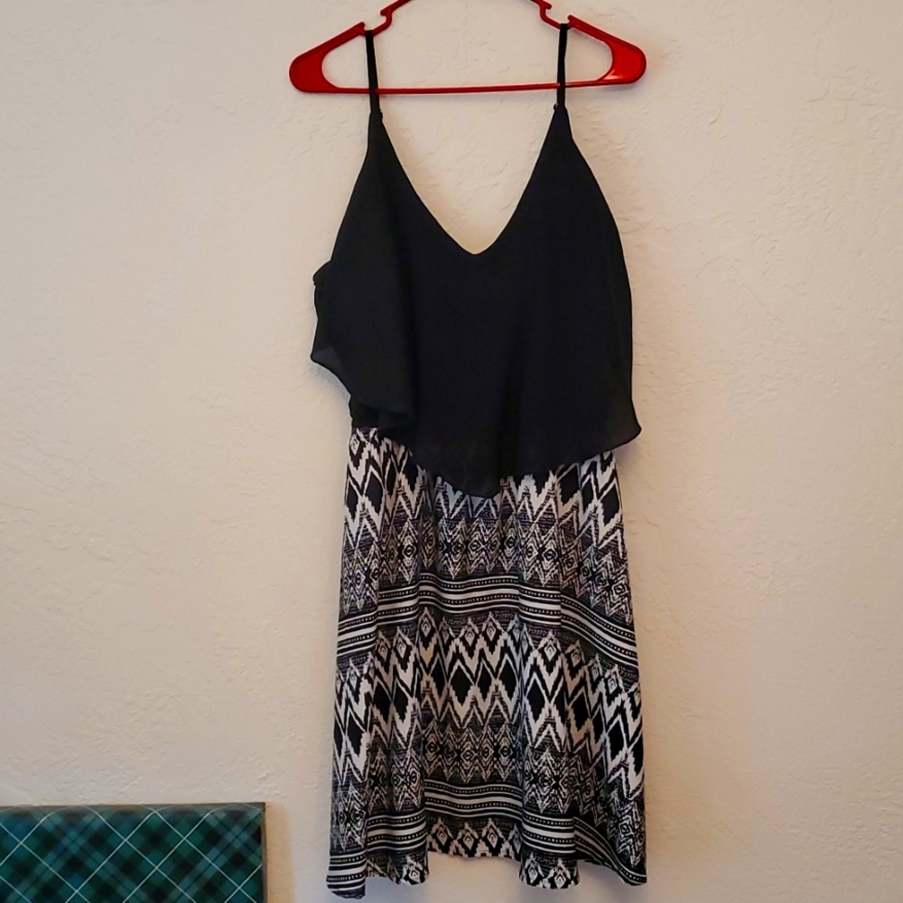 New Glory strapped dress black and white